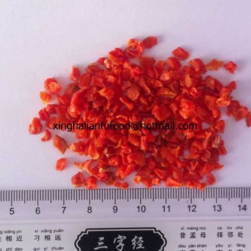 A grade carrot granules 10x10x3mm